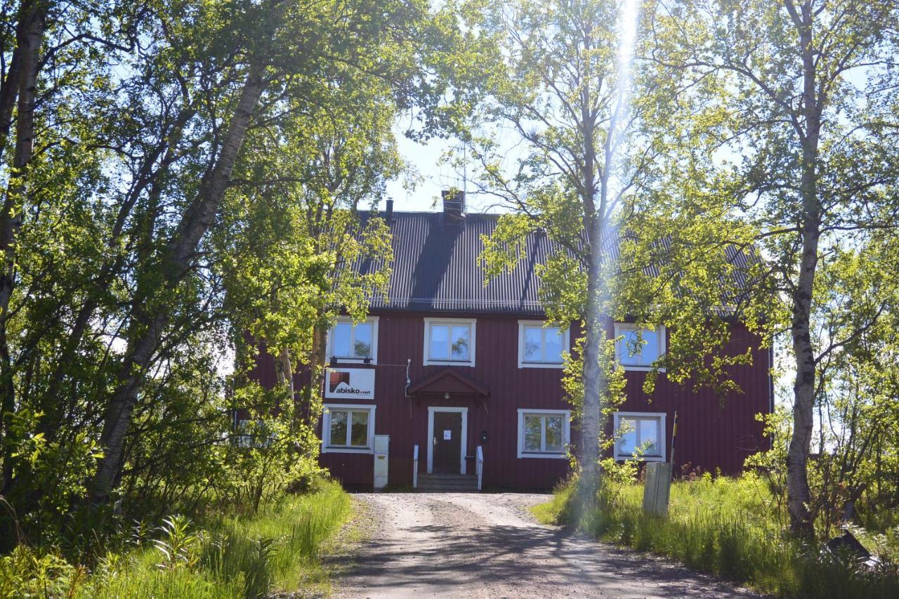 Abisko Net Hostel & Huskies Zewnętrze zdjęcie